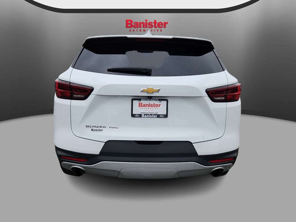 Used 2025 Chevrolet Blazer LT AWD/4WD image 5