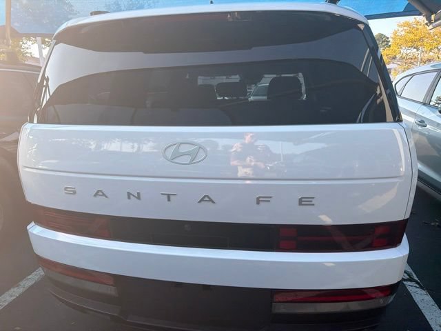 Used 2024 Hyundai Santa Fe Limited FWD image 9