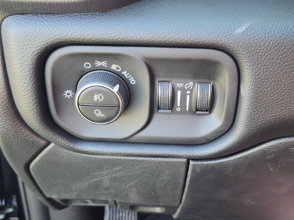 New 2026 RAM 3500 Laramie w/ Night Edition AWD/4WD image 15