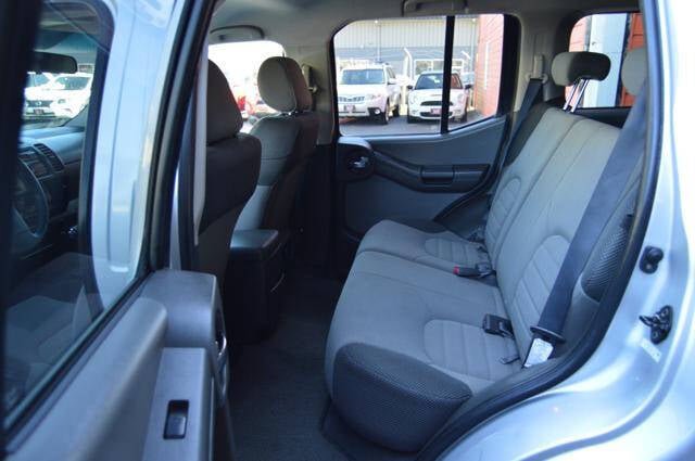 Used 2008 Nissan Xterra S w/ Supplemental Air Bag Pkg RWD image 41