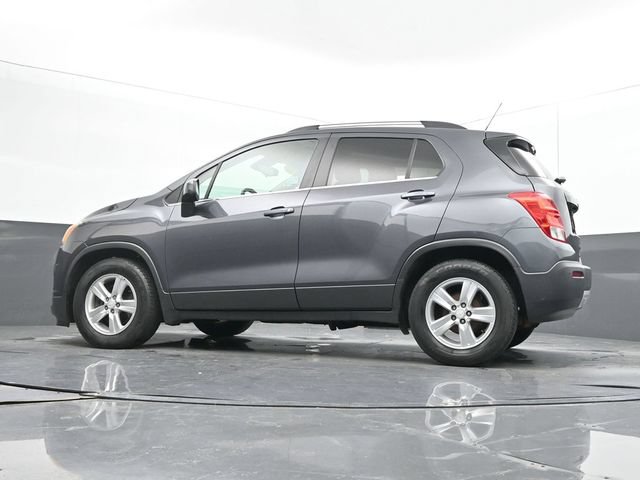 Used 2016 Chevrolet Trax LT w/ LT Sun and Sound Package FWD image 47