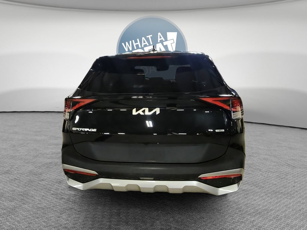 Used 2023 Kia Sportage LX AWD/4WD image 6