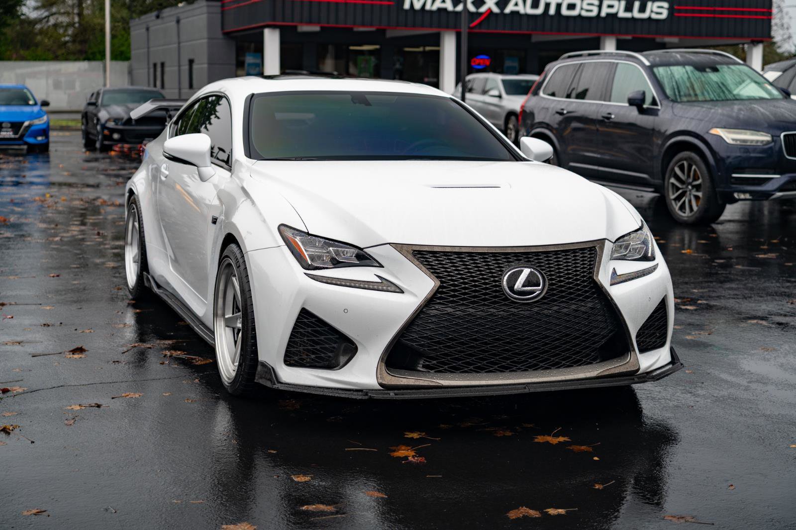 Used 2015 Lexus RC F w/ Premium Package RWD image 4