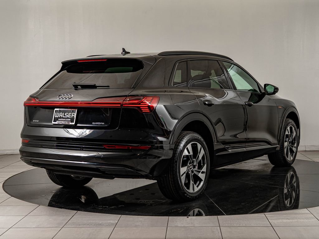 Used 2021 Audi e-tron Premium w/ Convenience Plus Package AWD/4WD image 5