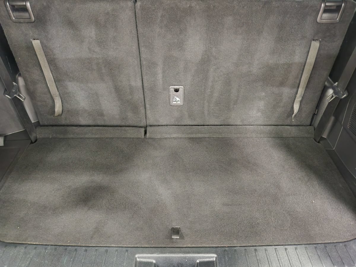 Used 2022 Toyota Highlander XLE FWD image 55