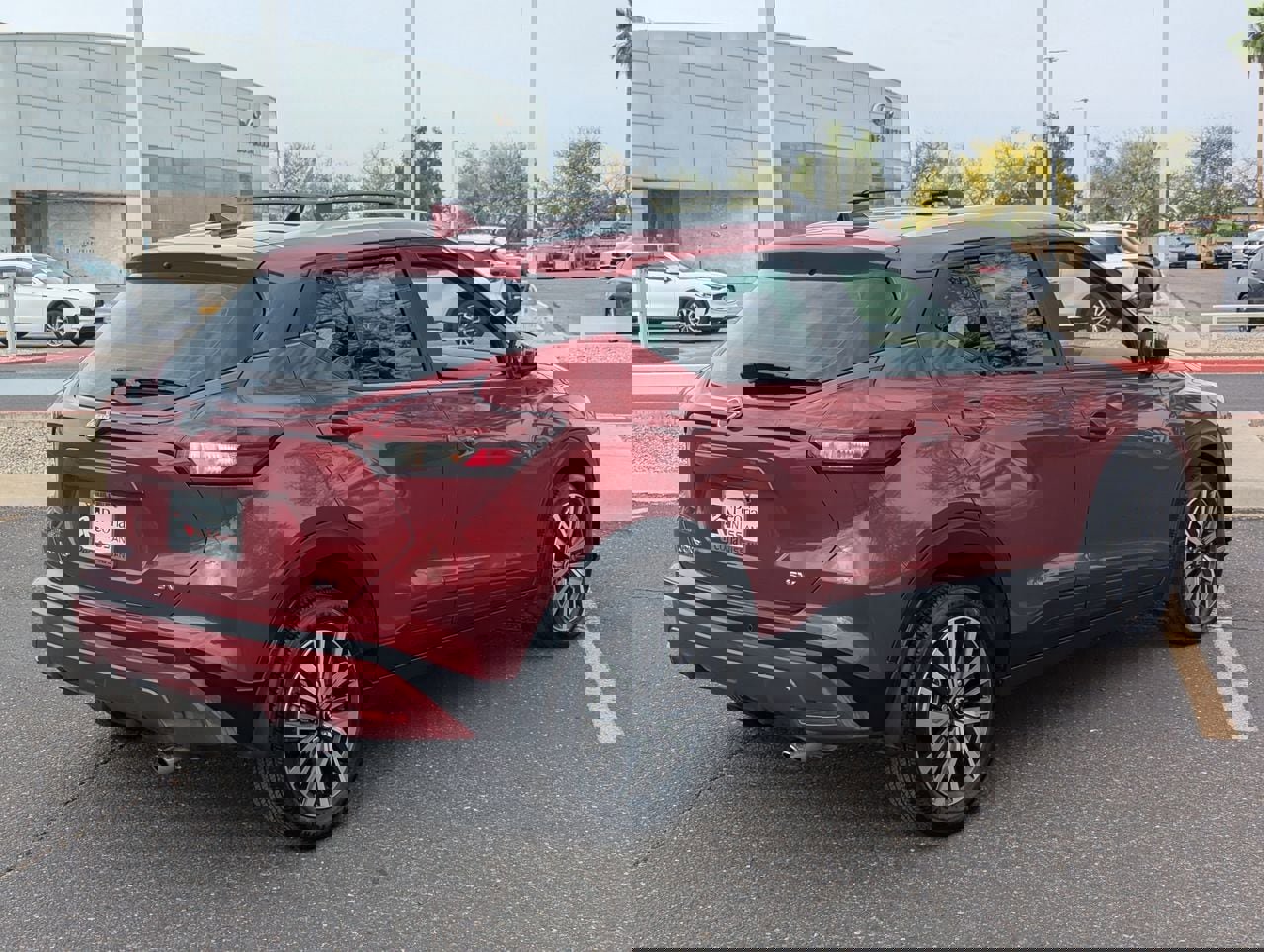 Certified 2024 Nissan Kicks SV w/ Exterior Package image 8