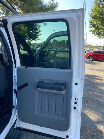 Used 2011 Ford F350 XL image 19