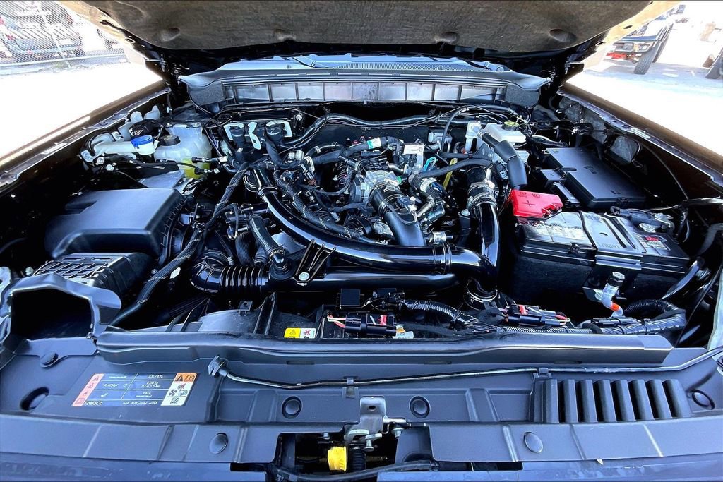 Used 2024 Ford Bronco Wildtrak image 29