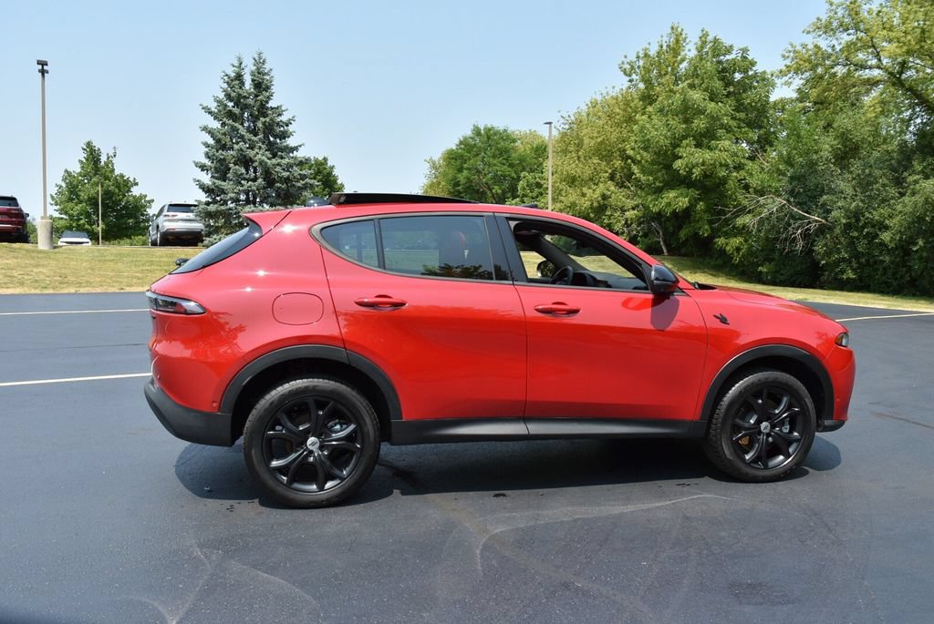 Used 2025 Dodge Hornet GT w/ GT Plus Package AWD/4WD image 4