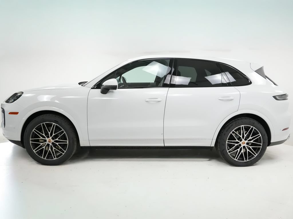 New 2026 Porsche Cayenne AWD/4WD image 2