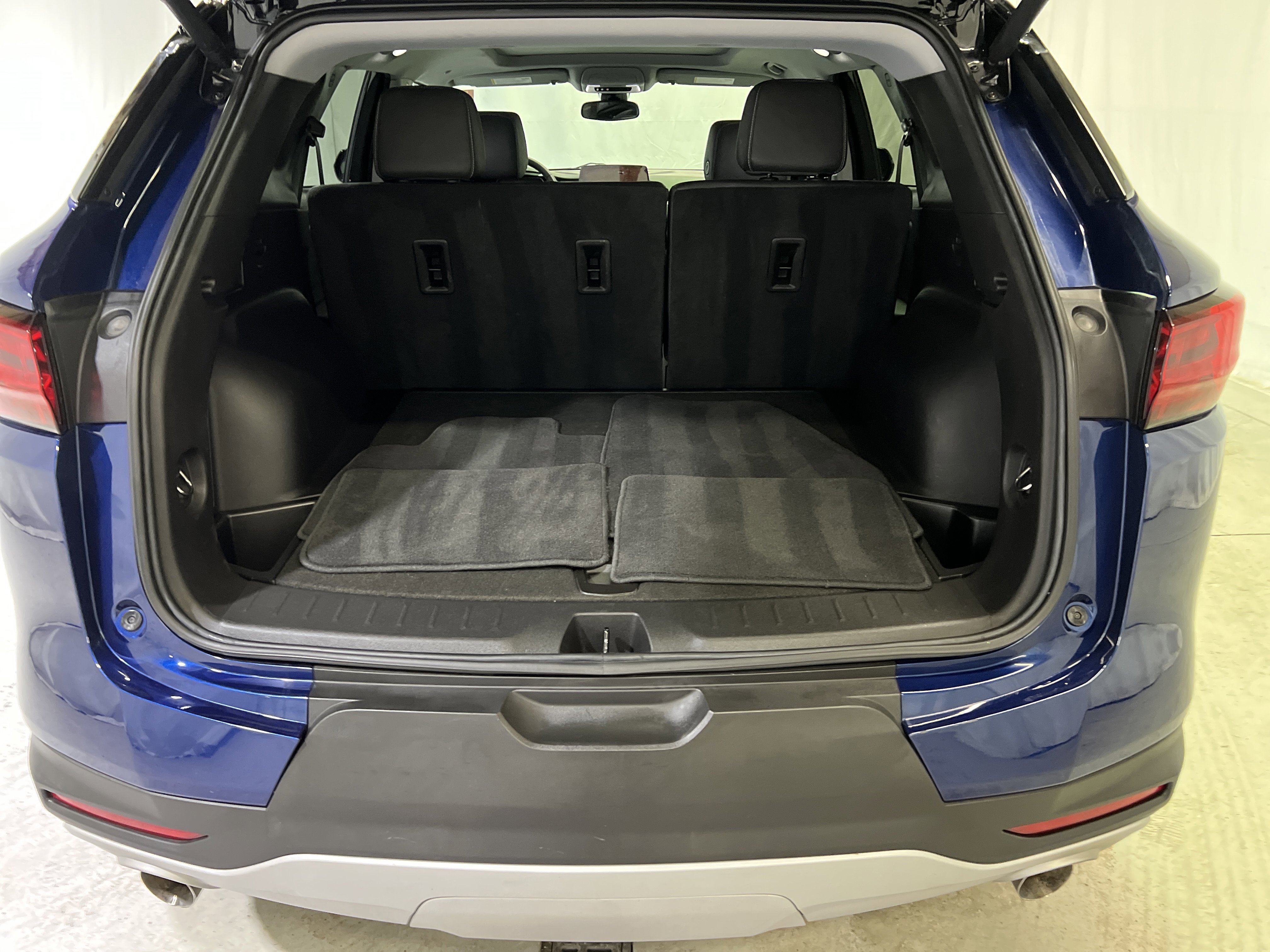 Certified 2023 Chevrolet Blazer LT w/ Midnight/Sport Edition image 14