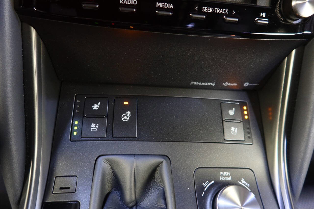 Used 2025 Lexus IS 350 F Sport RWD image 24