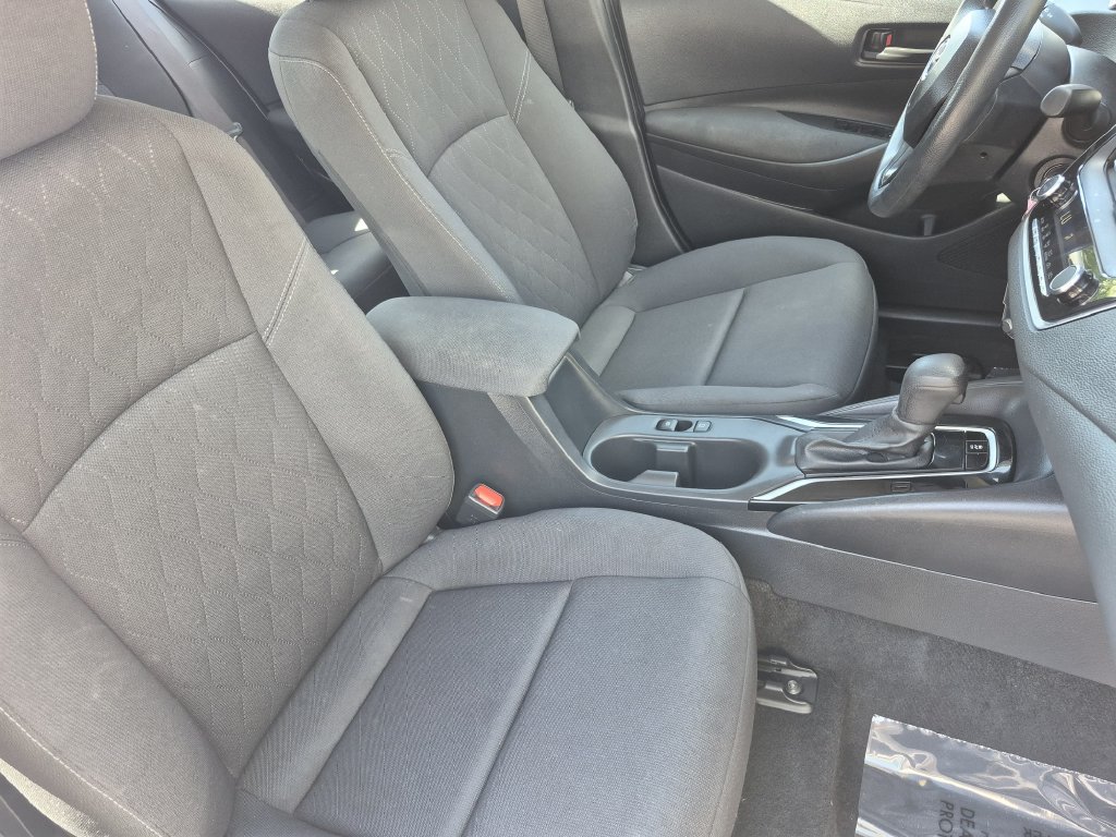 Used 2024 Toyota Corolla LE FWD image 16