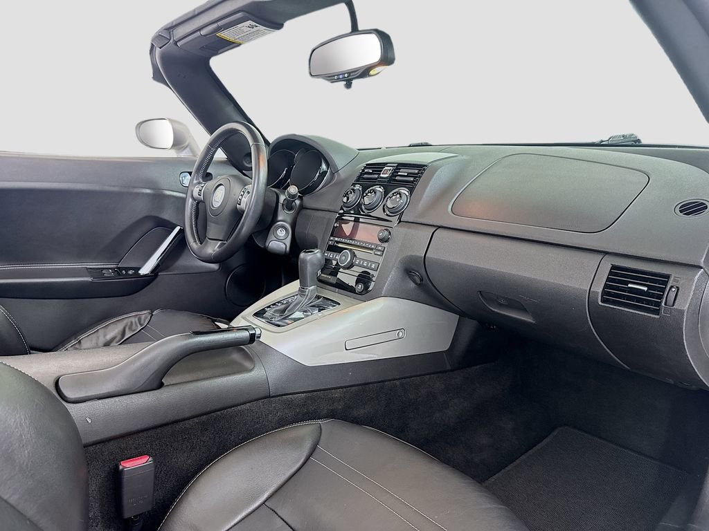 Used 2008 Saturn Sky w/ Premium Trim Package image 25
