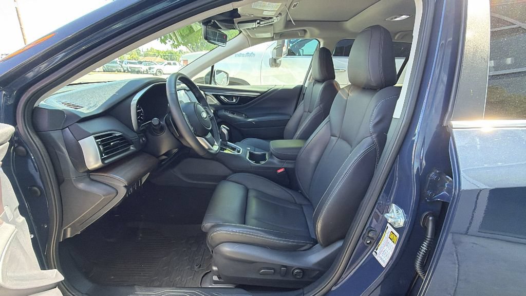 Used 2025 Subaru Outback Limited XT AWD/4WD image 33