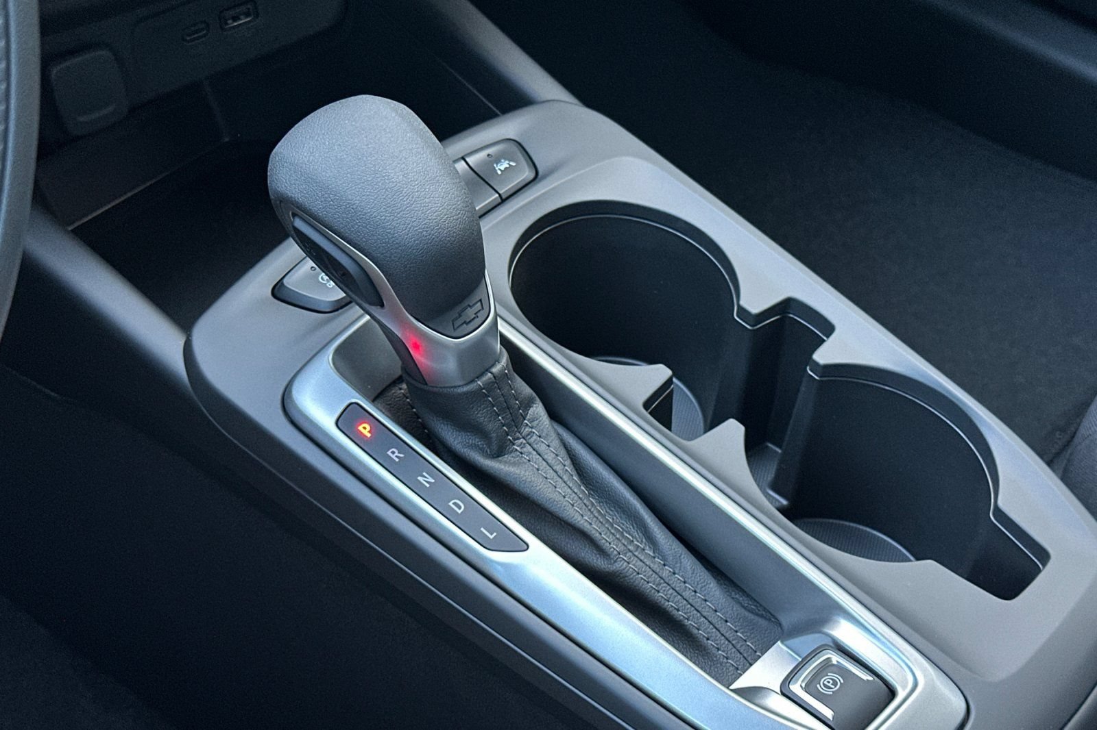 New 2026 Chevrolet Trax LS w/ LS Convenience Package FWD image 21