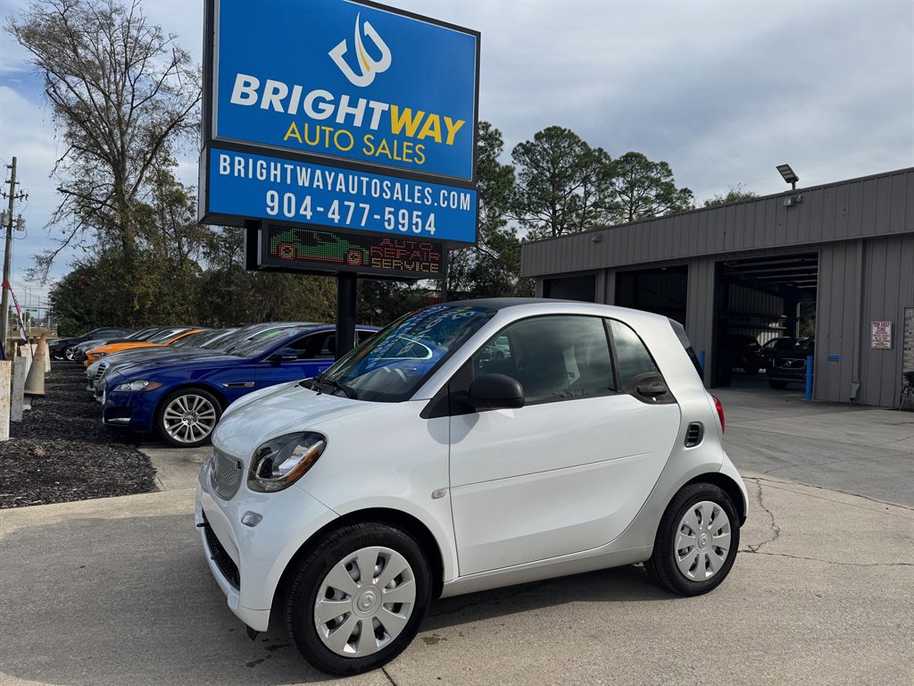 Used 2016 smart fortwo pure