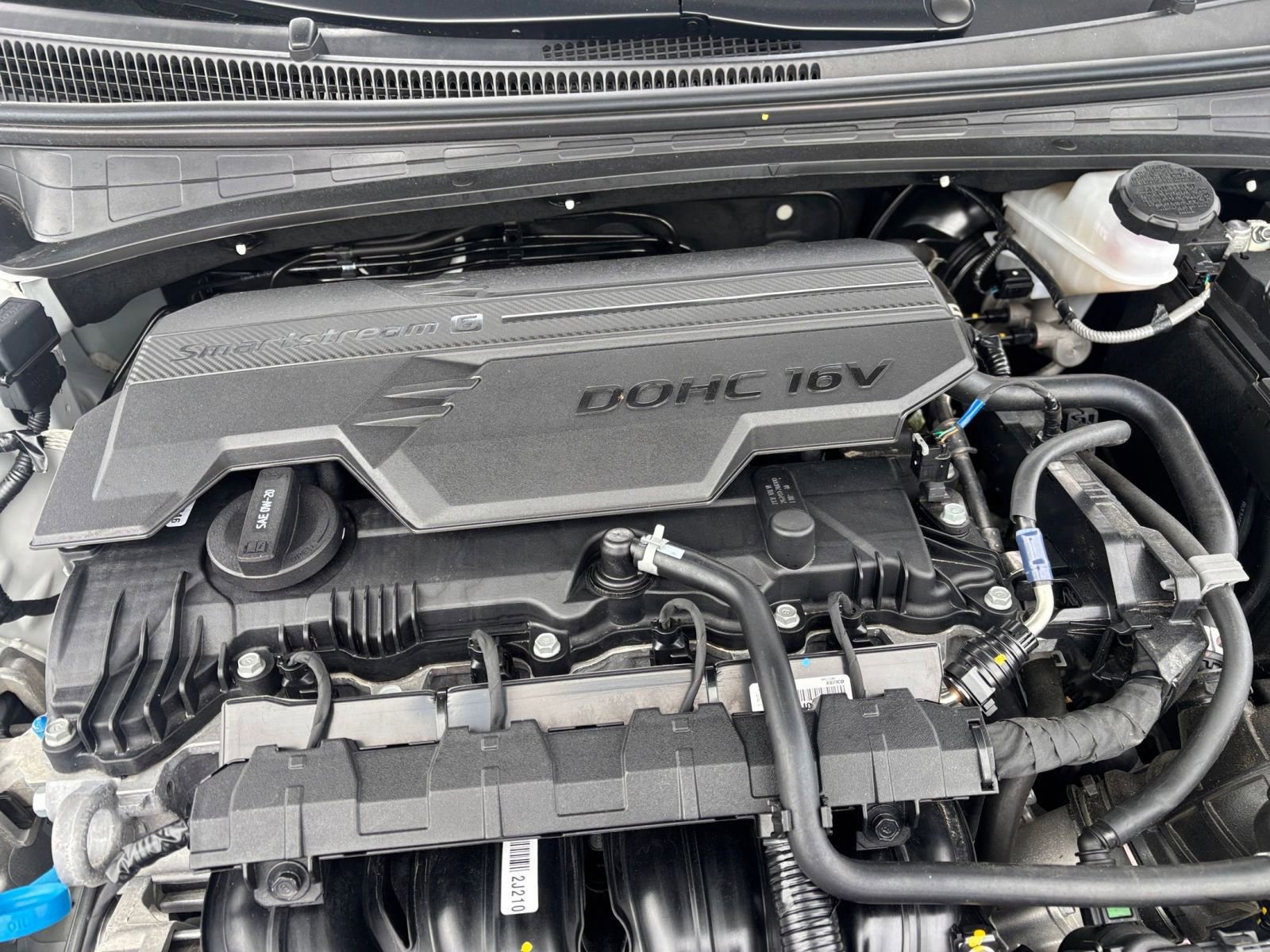 Used 2025 Hyundai Elantra SEL FWD image 35