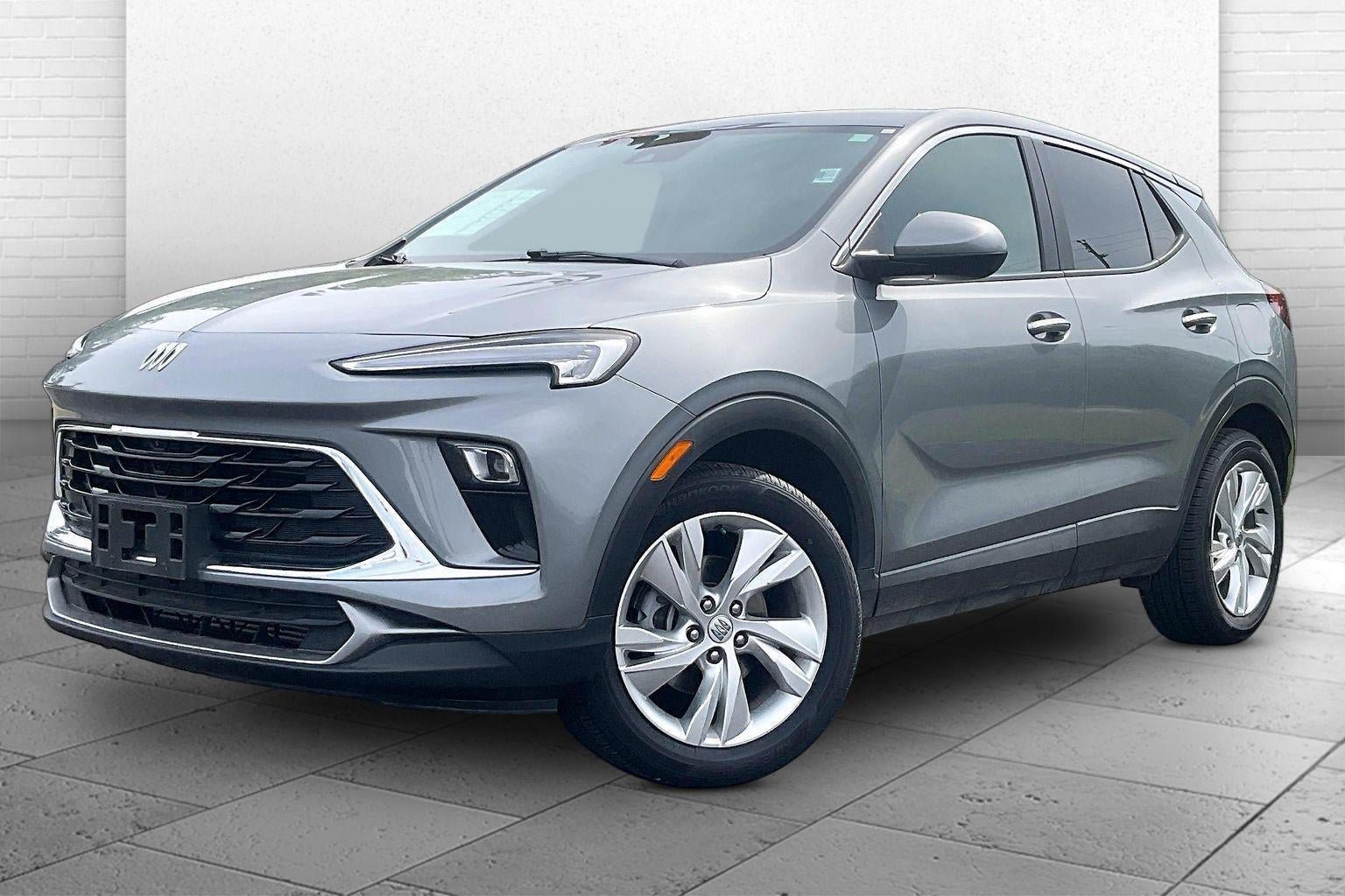 Used 2025 Buick Encore GX Preferred FWD image 12