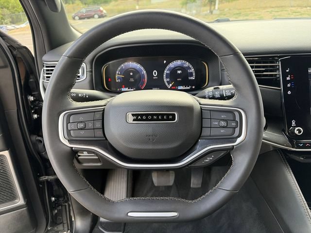 Used 2023 Jeep Wagoneer 4WD image 23