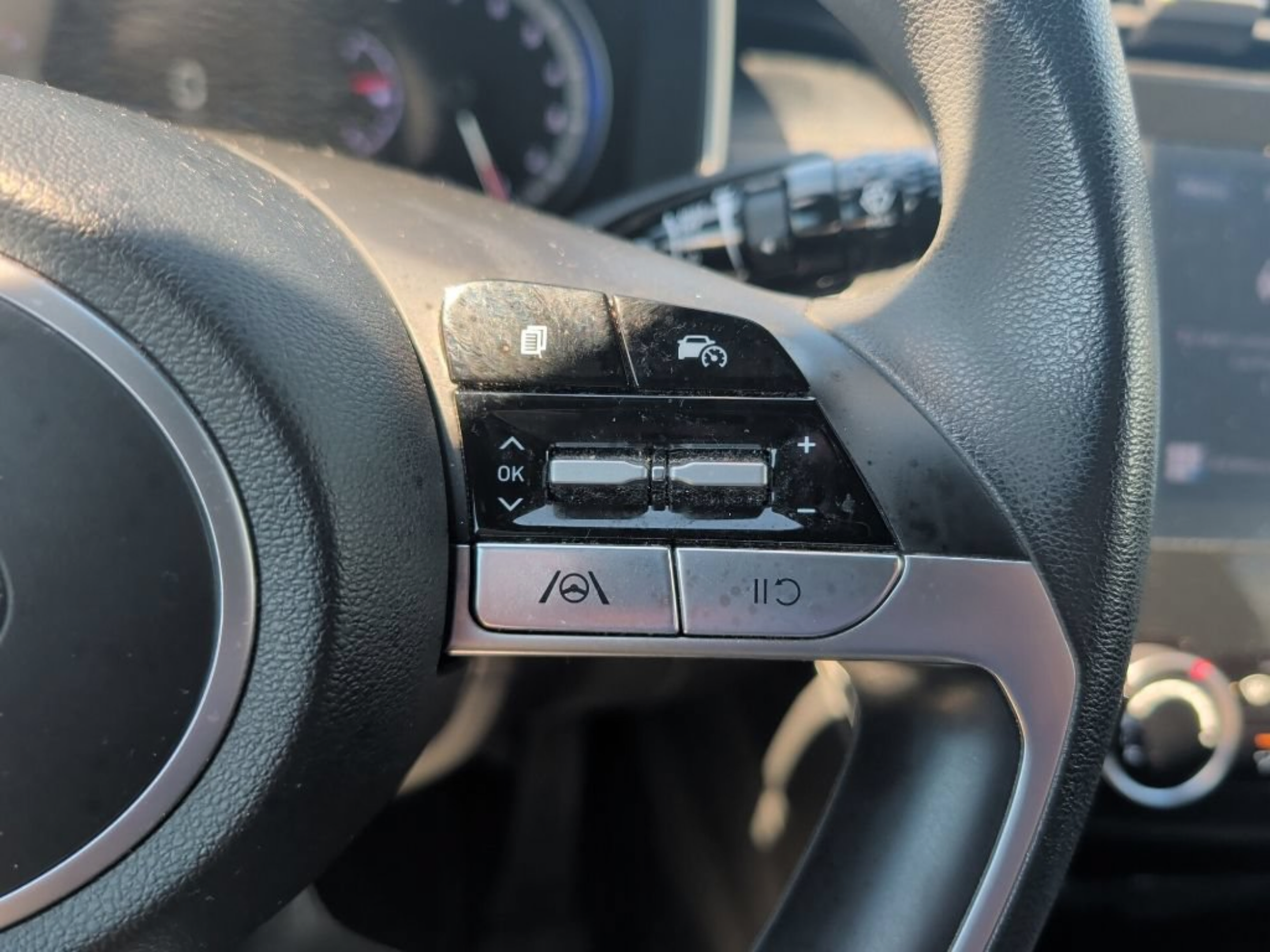 Used 2023 Hyundai Santa Cruz SEL AWD/4WD image 20