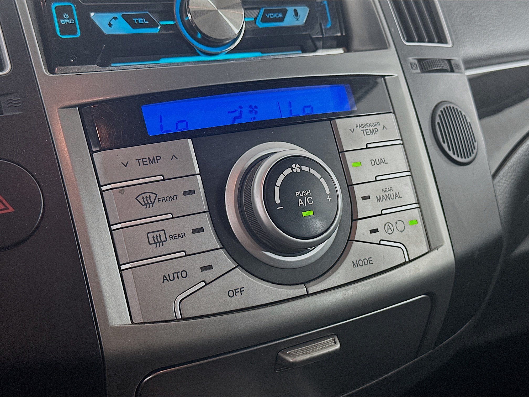 Used 2011 Hyundai Veracruz Limited FWD image 22