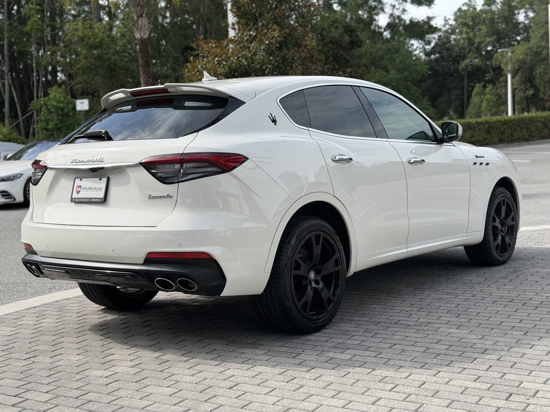 Used 2023 Maserati Levante Modena AWD/4WD image 14