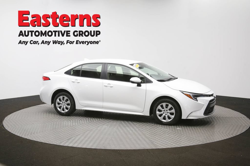 Used 2024 Toyota Corolla LE FWD image 46