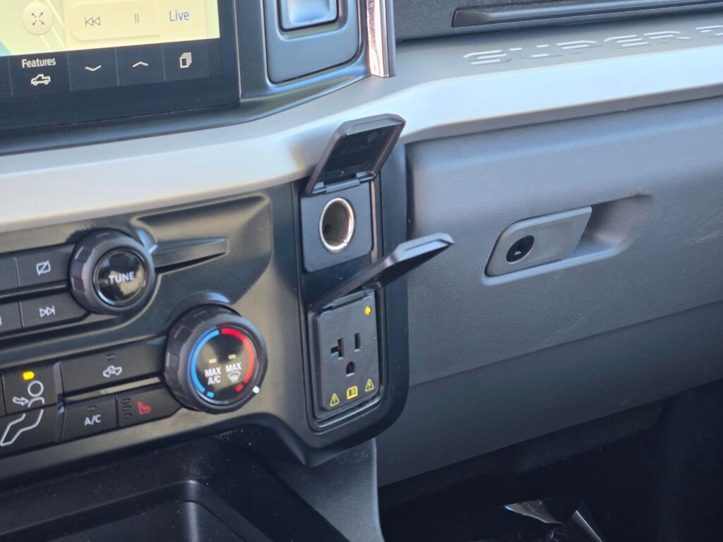 Used 2023 Ford F250 XLT w/ XLT Premium Package image 28