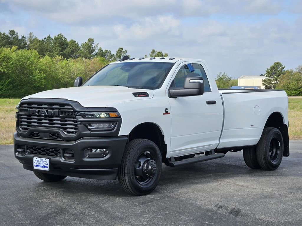 New 2026 RAM 3500 Tradesman video 3