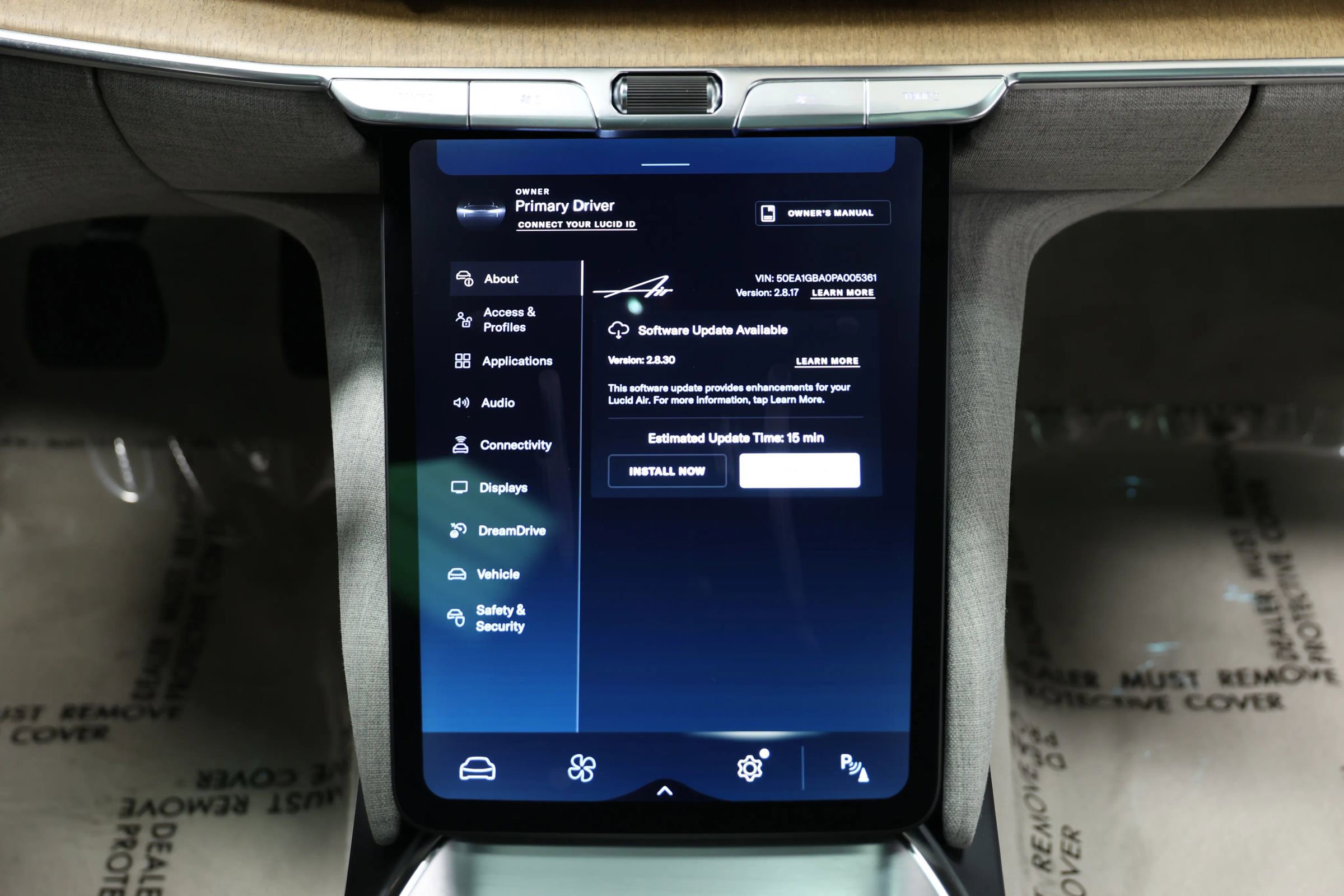 Used 2023 Lucid Air Grand Touring image 41