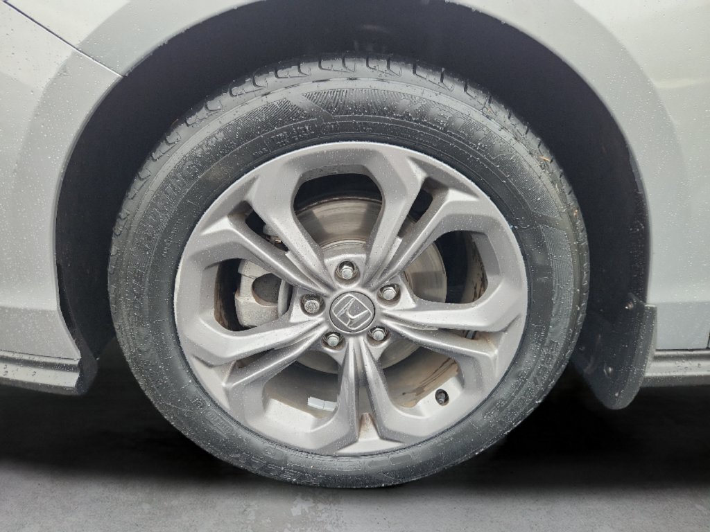 Used 2024 Honda Accord EX image 23