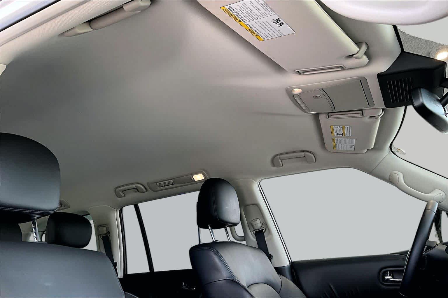 Used 2023 Nissan Armada SV w/ Cargo Package AWD/4WD image 13