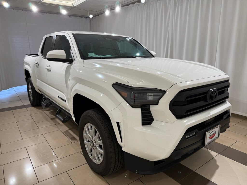 New 2026 Toyota Tacoma SR5 AWD/4WD image 7