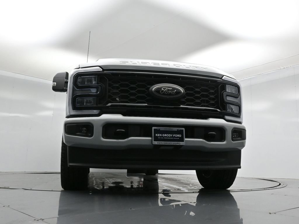 New 2026 Ford F250 XLT w/ XLT Premium Package image 44