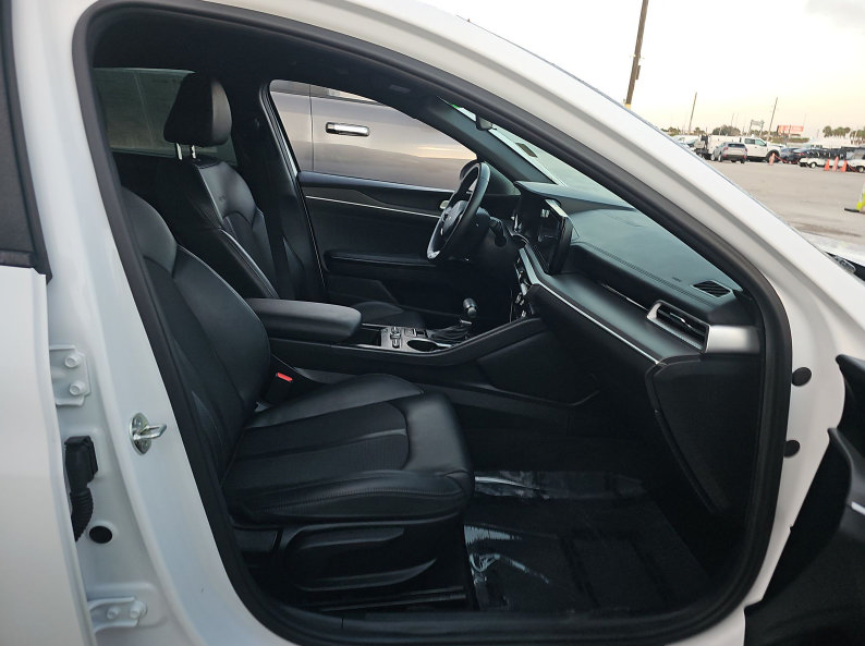 Used 2024 Kia K5 GT-Line w/ GT-Line Premium Package FWD image 12