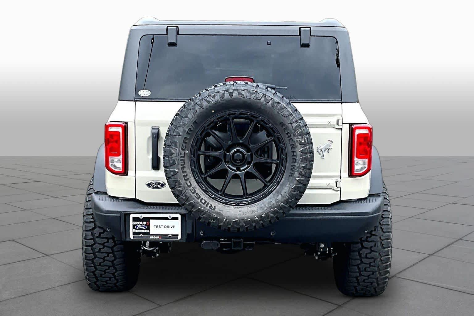 New 2025 Ford Bronco Big Bend w/ Black Diamond Package AWD/4WD image 4