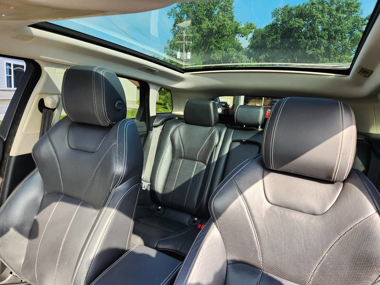 Used 2016 Land Rover Range Rover Evoque HSE image 9