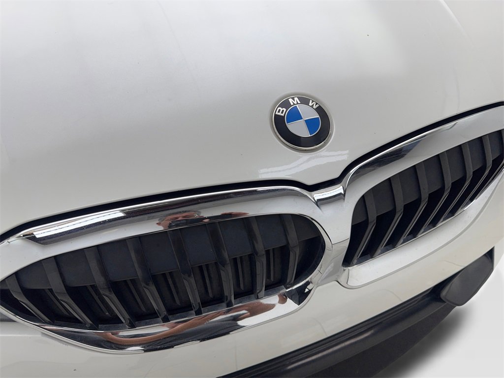 Used 2019 BMW 330i Sedan image 25