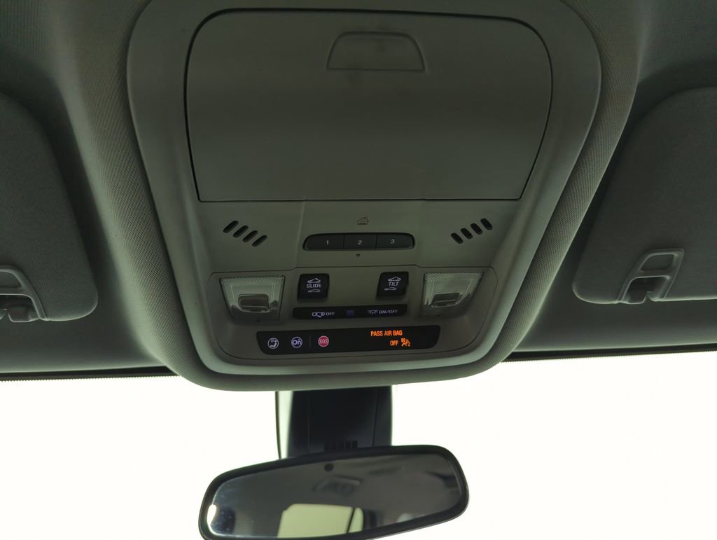 Used 2023 GMC Acadia AT4 w/ Technology Package image 27