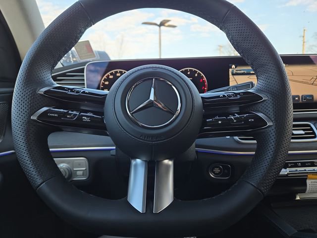 New 2026 Mercedes-Benz GLS 450 4MATIC image 18