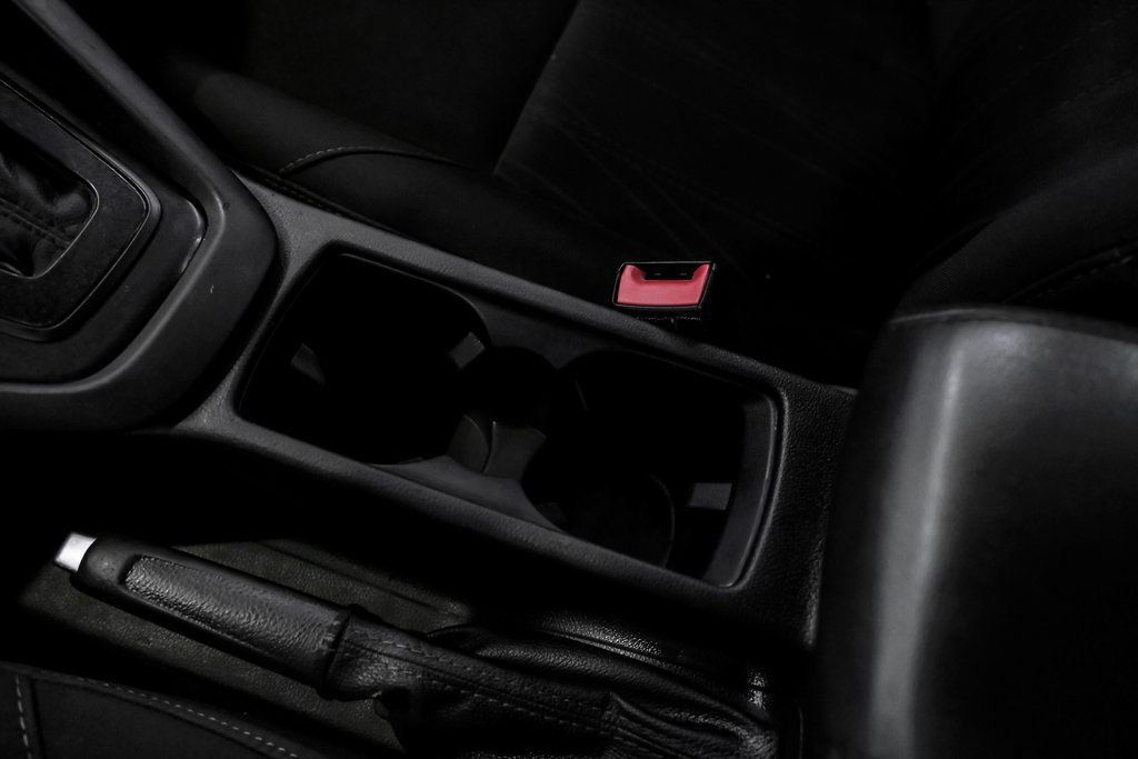 Used 2018 Ford Focus SE FWD image 27