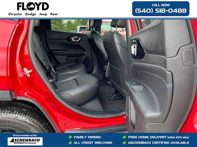 New 2025 Jeep Compass Latitude w/ Convenience Group image 24