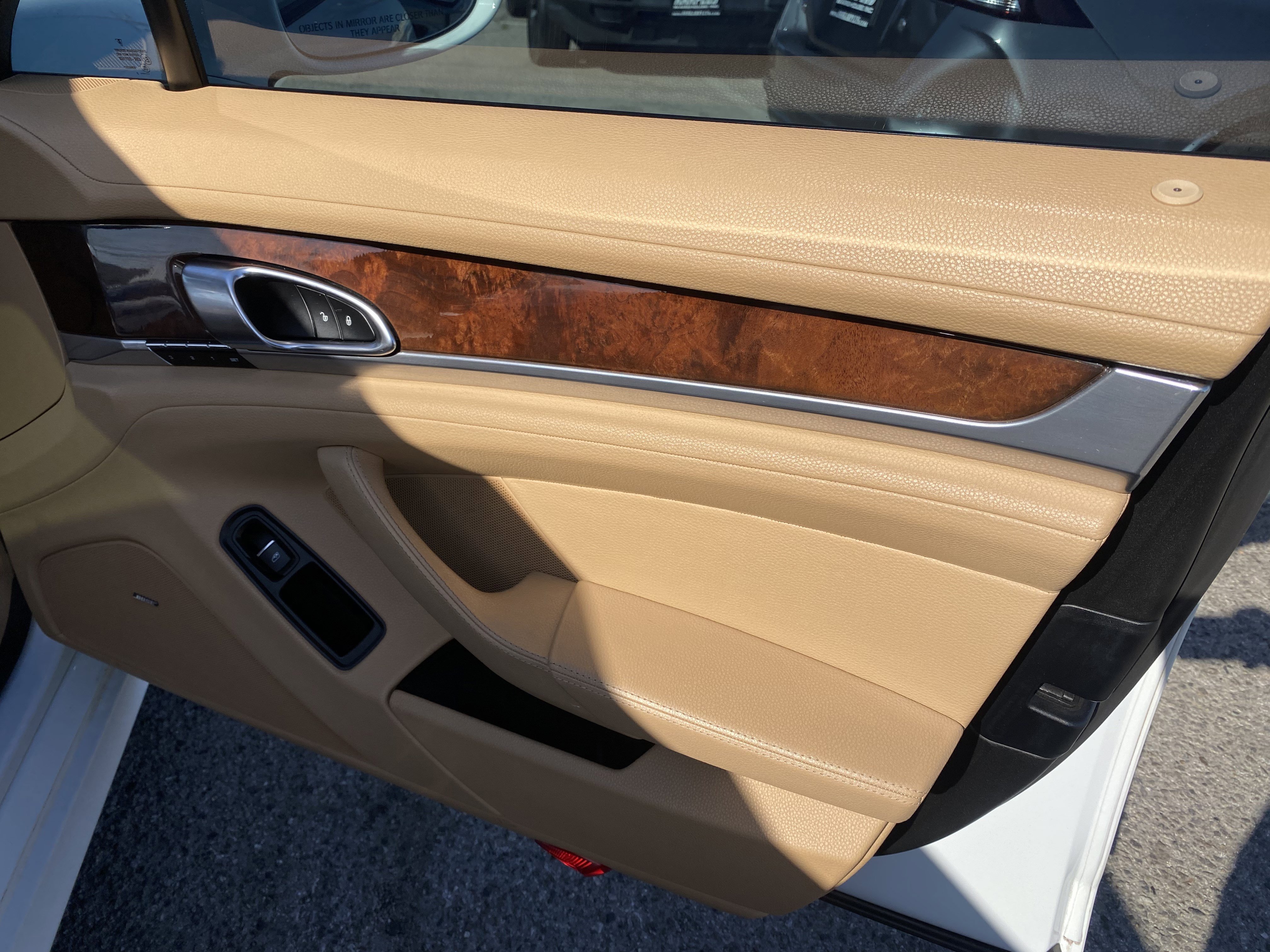 Used 2014 Porsche Panamera image 21