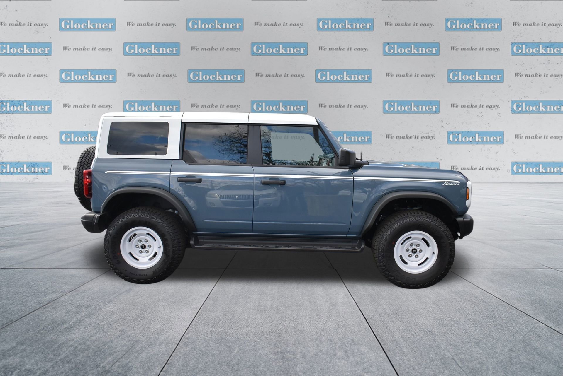 New 2025 Ford Bronco Heritage Edition image 4