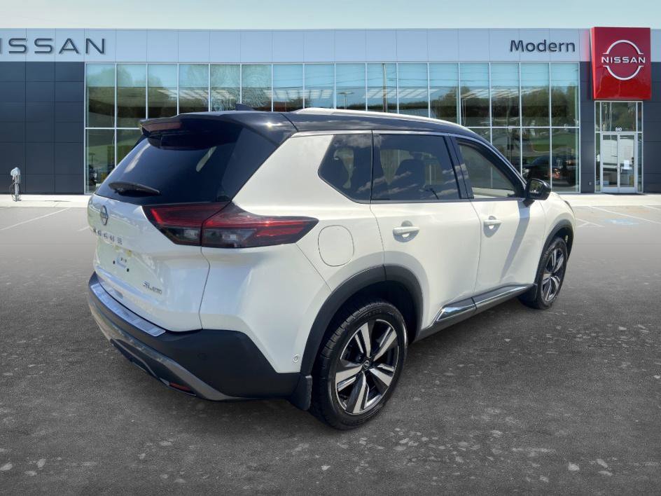Certified 2023 Nissan Rogue SL w/ SL Premium Package AWD/4WD image 5