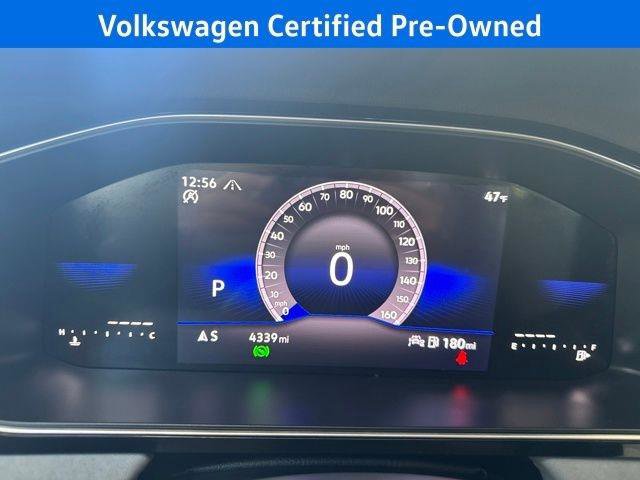 Used 2025 Volkswagen Jetta SE w/ Sunroof Package image 19