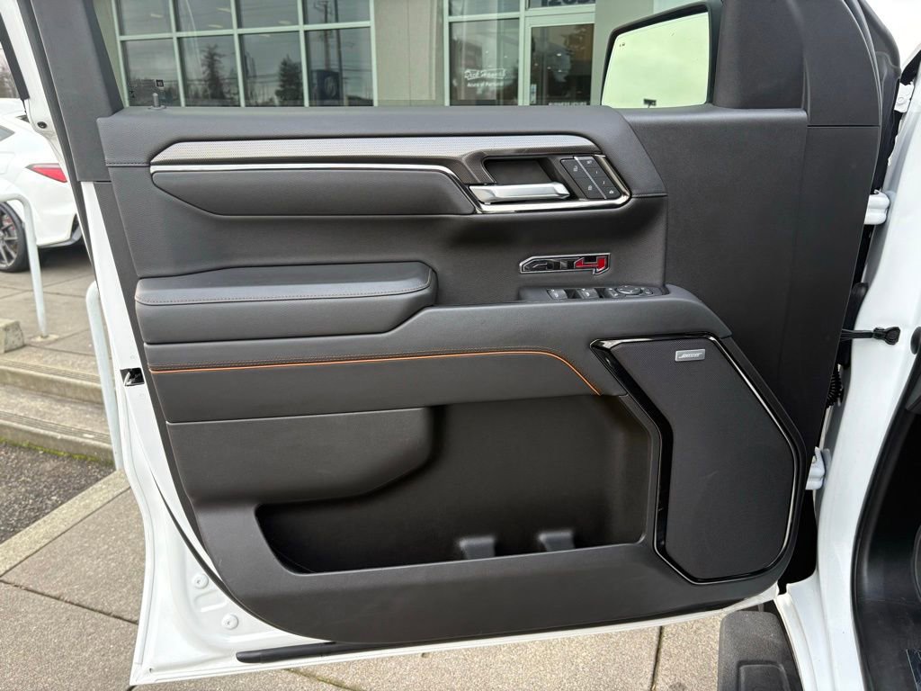 Used 2022 GMC Sierra 1500 AT4 w/ AT4 Premium Package image 11