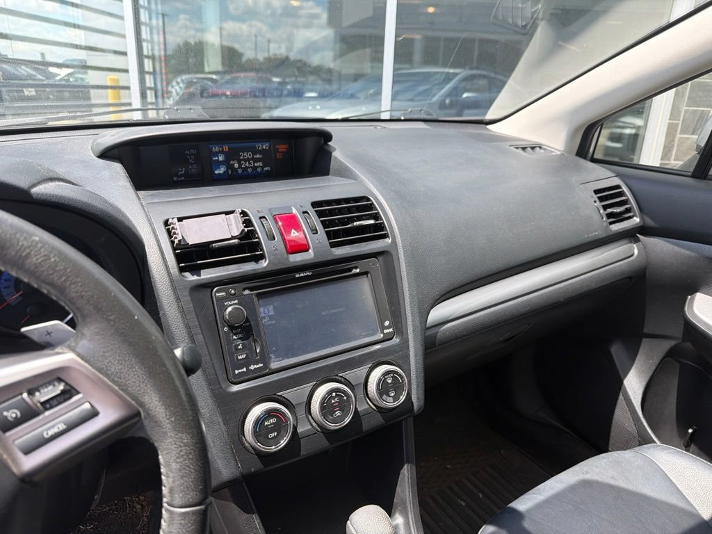Used 2014 Subaru XV Crosstrek Touring AWD/4WD image 2