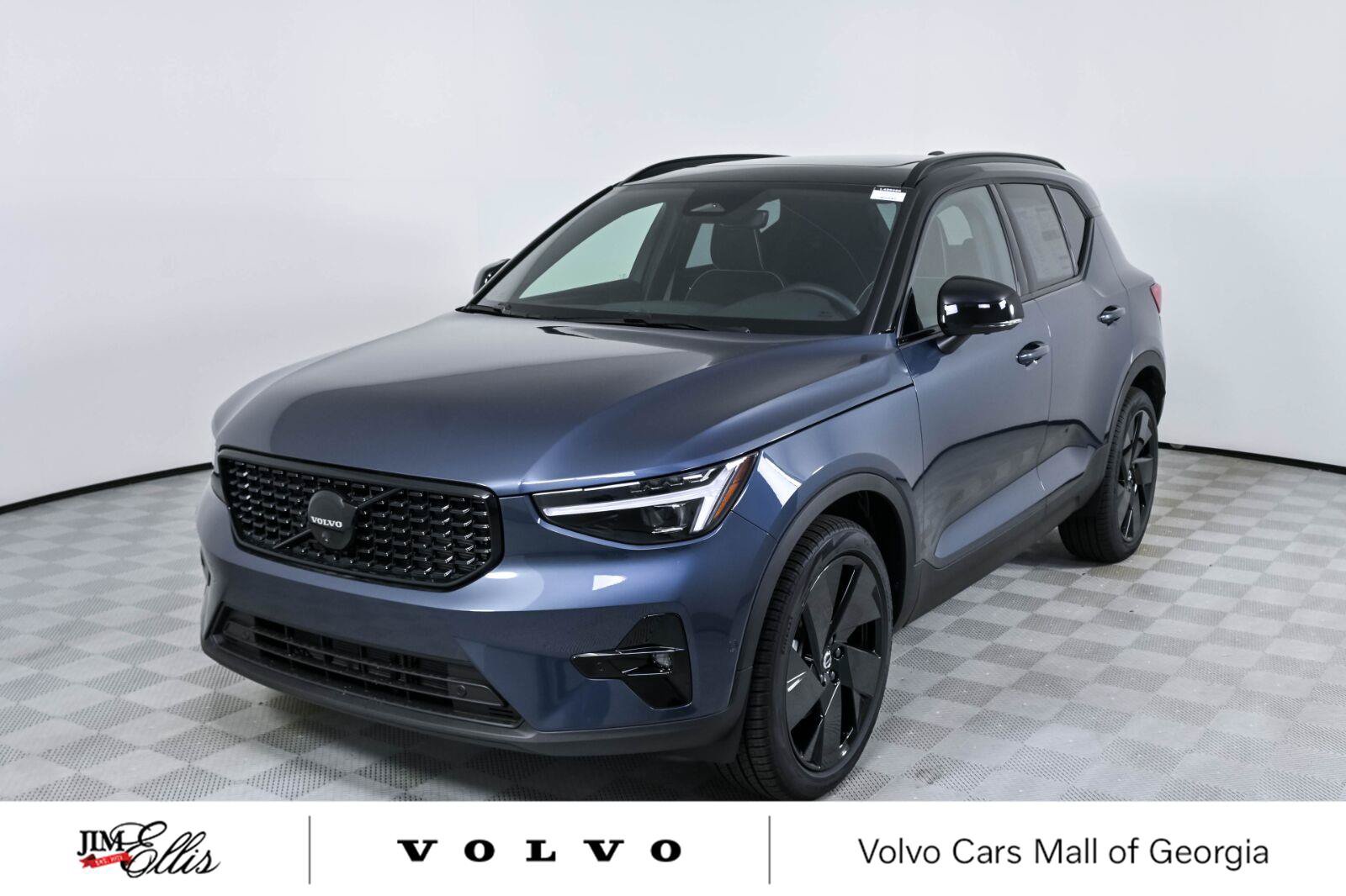 New 2026 Volvo XC40 B5 Ultra w/ Protection Package Premier AWD/4WD image 1